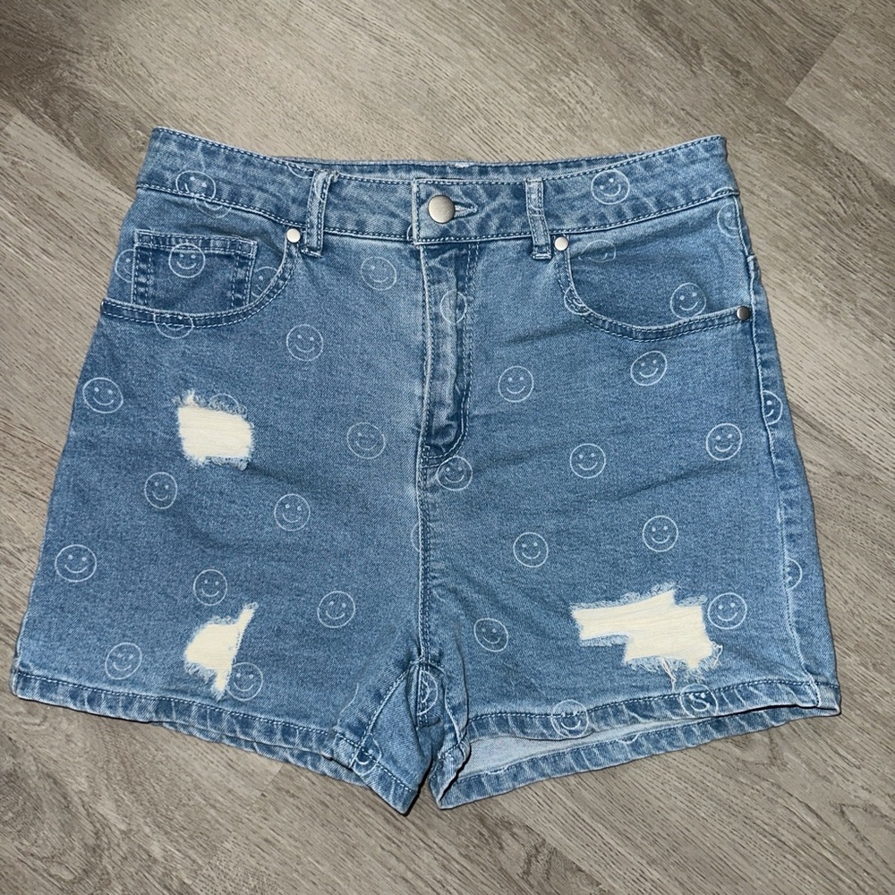 Versona Blue Distressed High-Waisted Jean Shorts